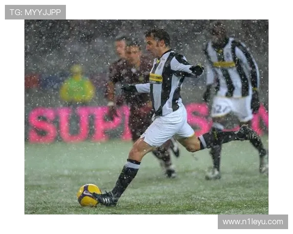 巴尔韦德庆祝动作起源揭秘：从球场瞬间到全球模仿热潮