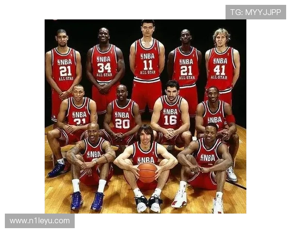 诺维茨基全明星首发引热议，传奇球星重返巅峰舞台