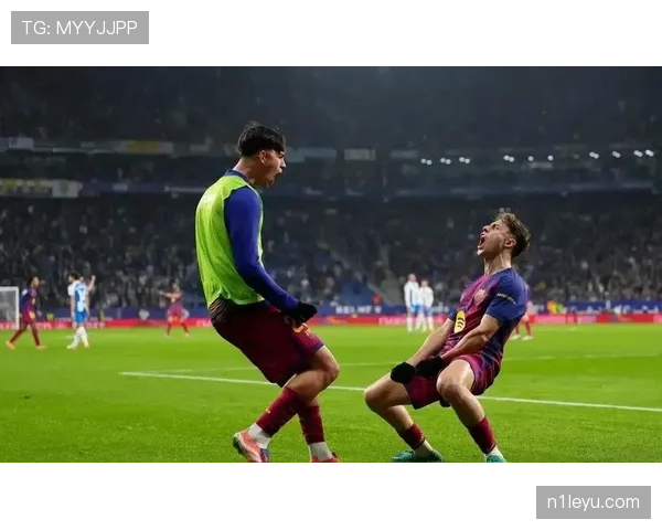 拉玛西亚再育新星,费尔明闪耀足坛引关注 拉玛西亚再育新星,费尔明闪耀足坛引关注