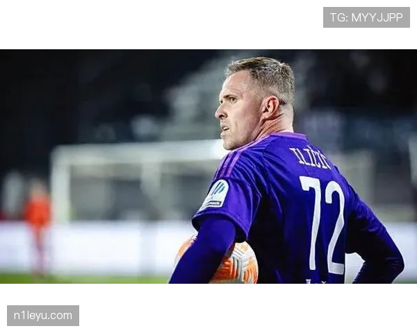 波兰普罗别日主帅信心十足，新赛季球队表现引发广泛关注