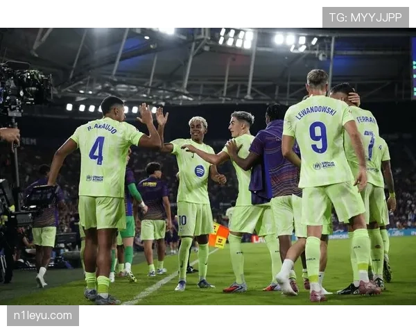 巴萨瞄准转会市场新星，年轻才俊亮眼表现引关注