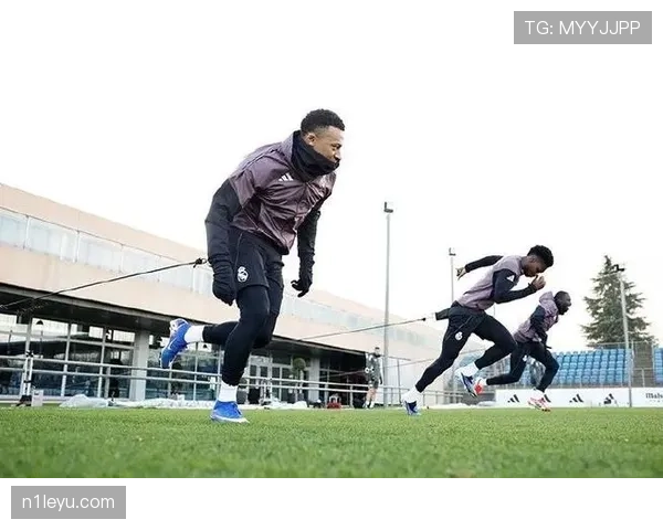 姆巴佩团队训练营表现稳健，潜力与竞争力持续提升